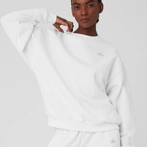 NWT Alo Yoga Crew Neck Sweatshirt White XXS